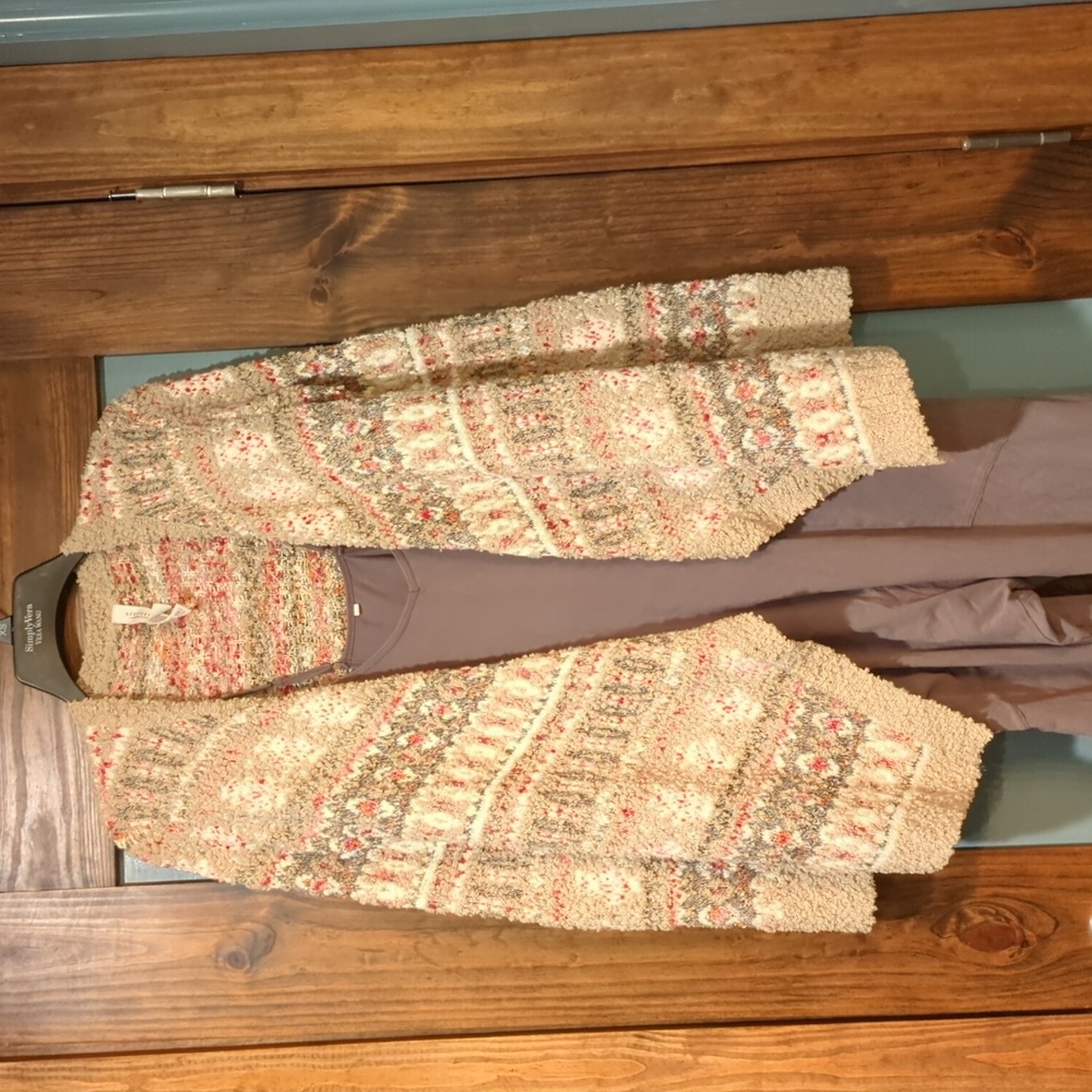 Aeropostale size Small open cardigan